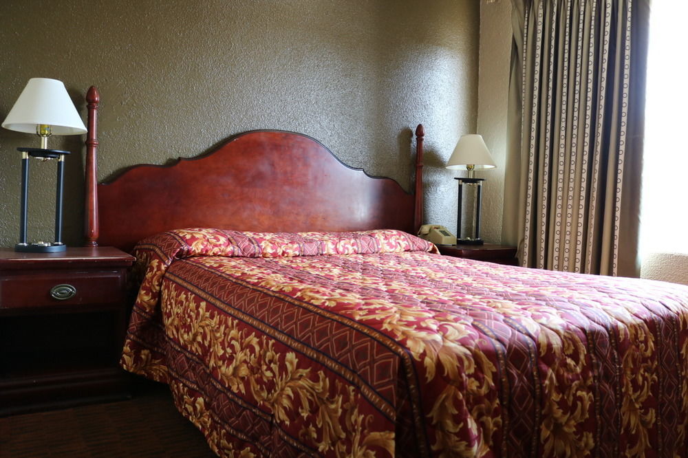 Miami Inn&Suites Oak Lawn Bagian luar foto