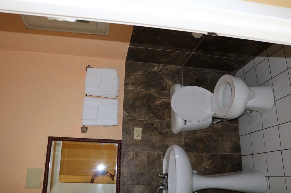 Miami Inn&Suites Oak Lawn Bagian luar foto