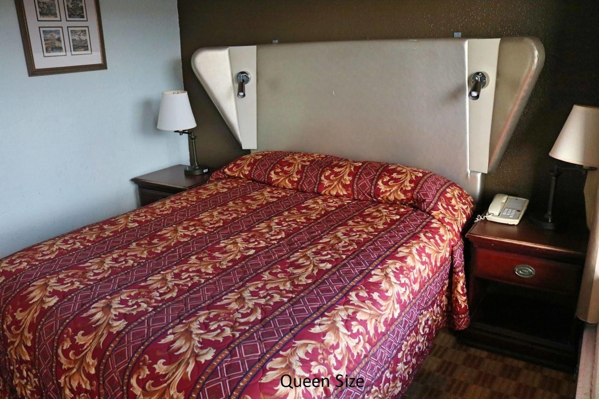 Miami Inn&Suites Oak Lawn Bagian luar foto