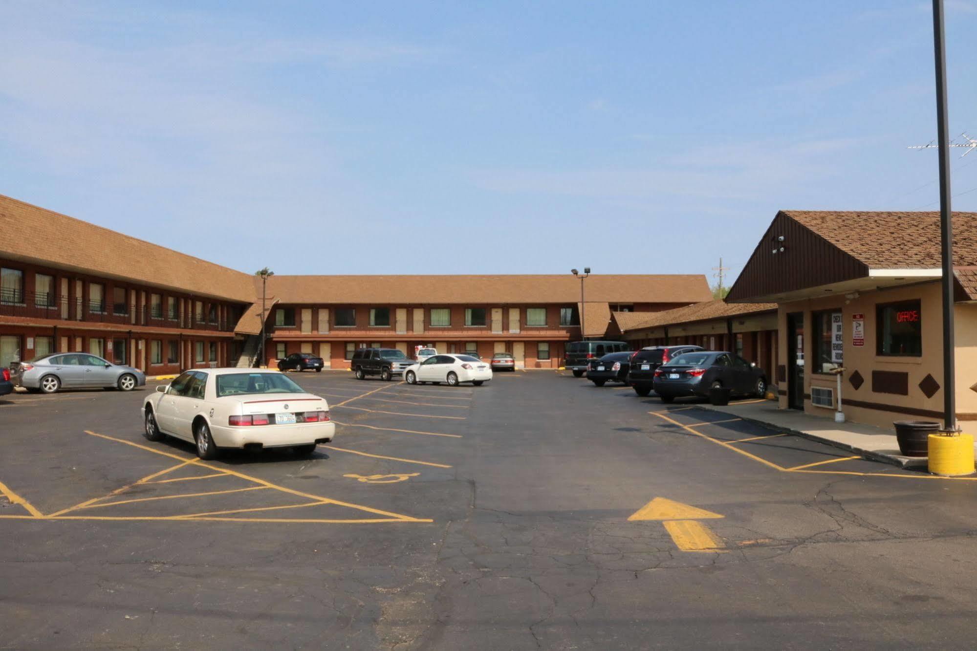 Miami Inn&Suites Oak Lawn Bagian luar foto